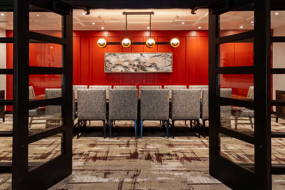 group dining image